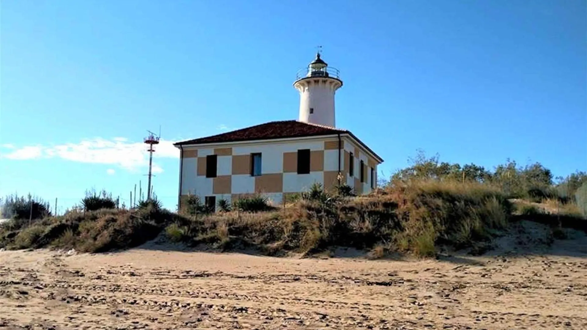 Apartment In Bibione 43483